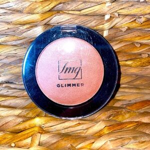 Fmg Glimmer Powder Illuminator Rose